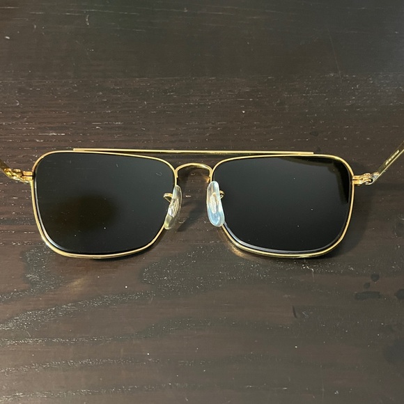 Vintage L & B Ray Bans Gold Aviator Sunglasses No Case - Picture 4 of 6